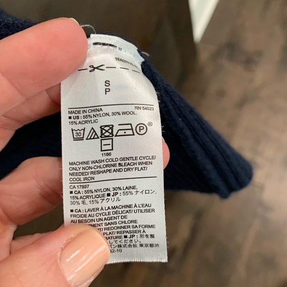 Banana Republic S Navy Duster/Cardigan - Picture 2 of 4